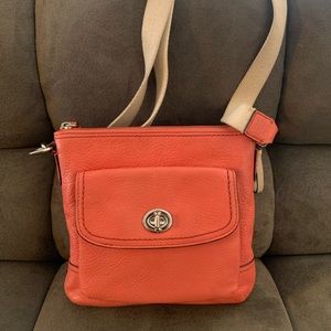 Coach Crossbody W/ Strap.